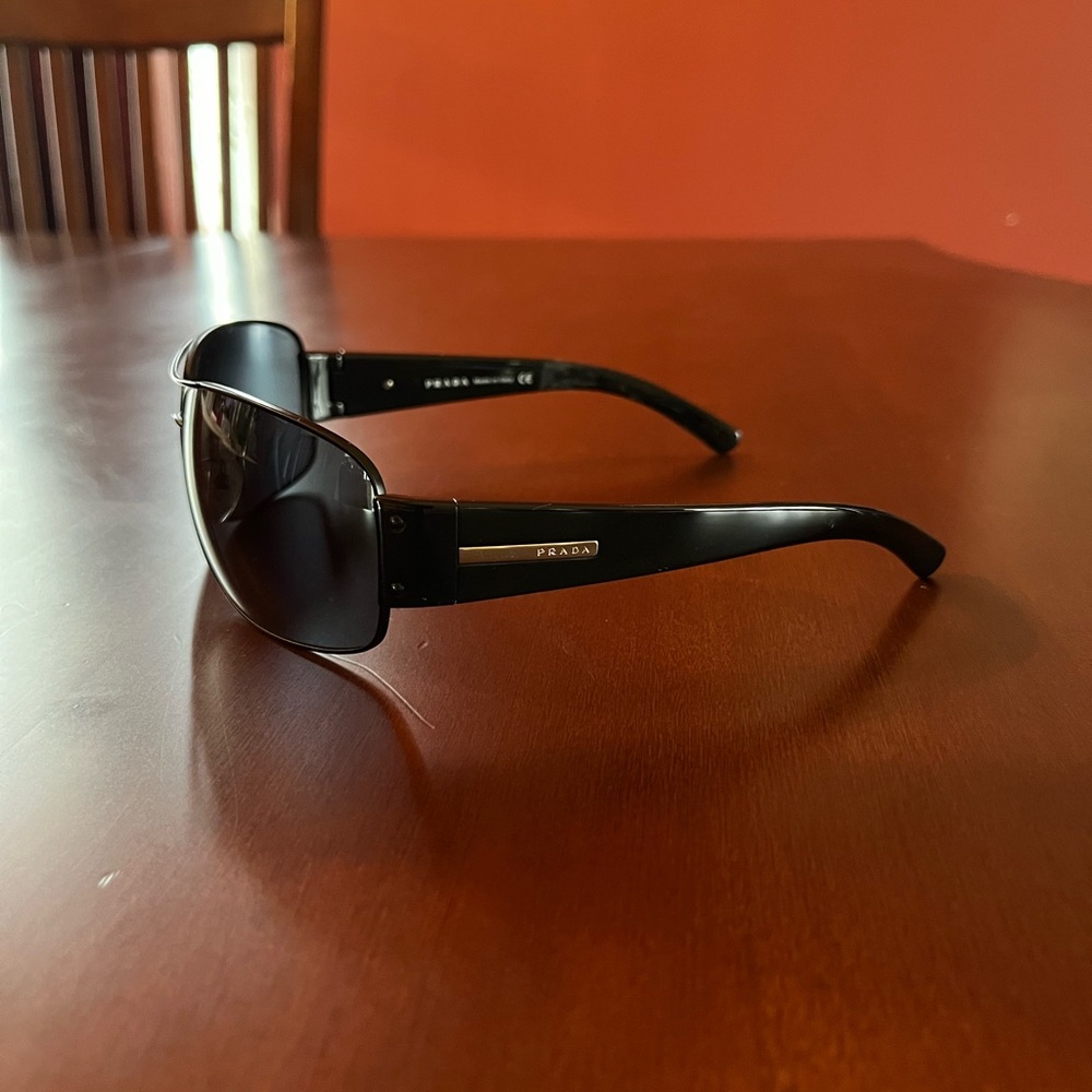 PRADA Sunglasses SPR61G